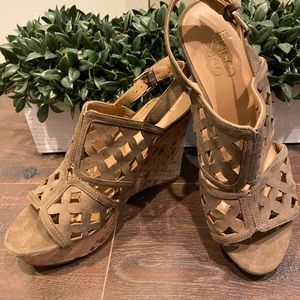 Franco Sarto Olive Green Wedge Sandals Size 9 NWOT